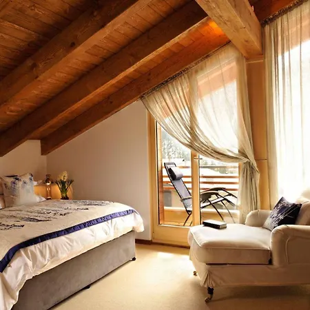 木屋 Panorama Chalet Stunning Glacial Views And Majestic Dom Peaks